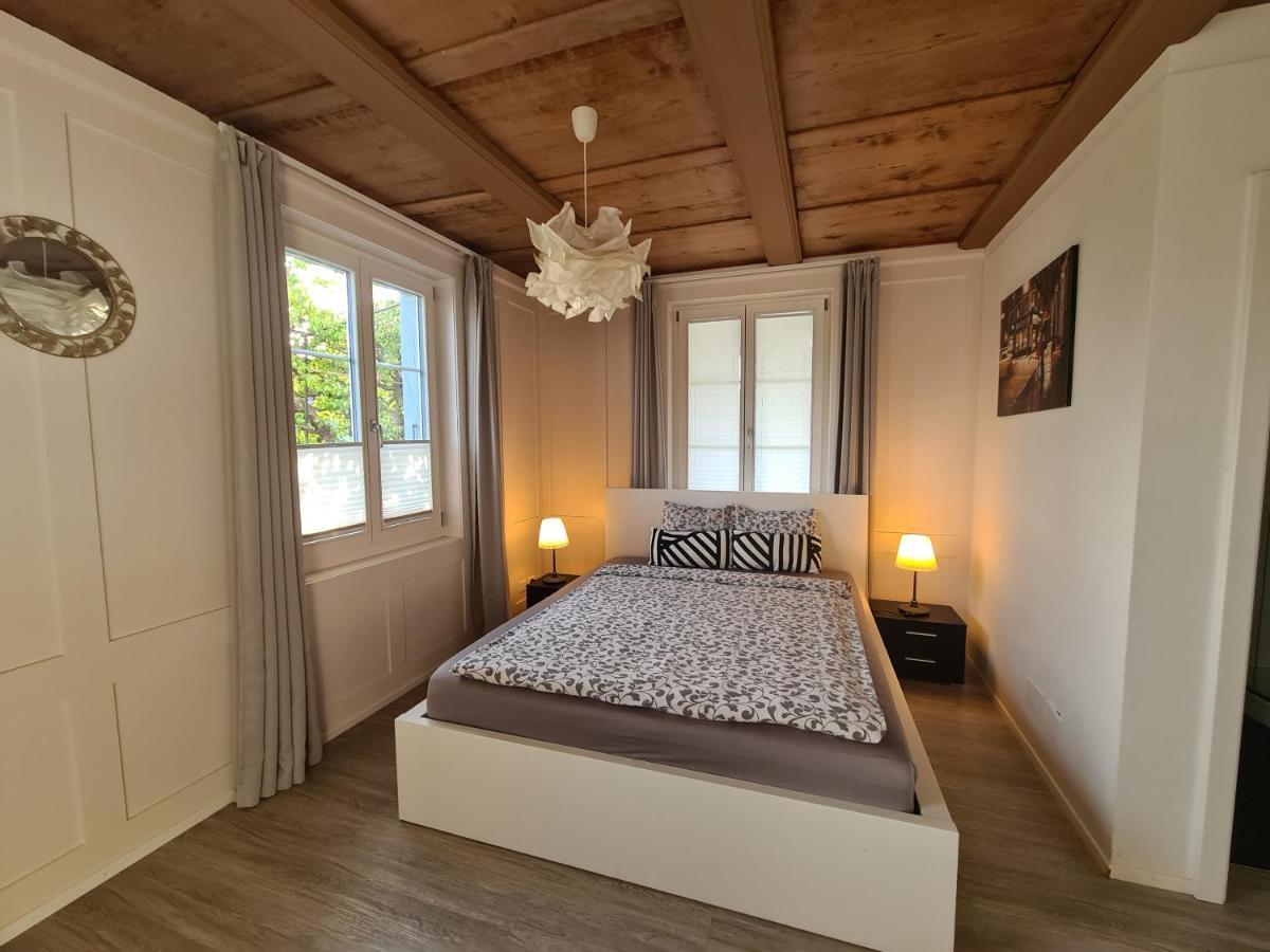 Von May Rooms Herbligen Exterior foto